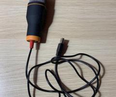 Vendesi Microfono a Condensatore TONO>R - USB