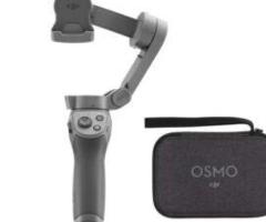 Vendo DJI Osmo Mobile 3 combo stabilizzatore gimbal 3 assi